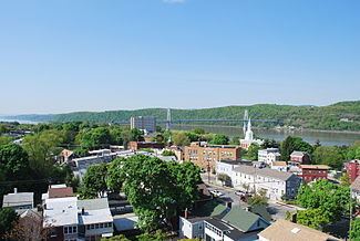 Poughkeepsie, New York httpsuploadwikimediaorgwikipediacommonsthu