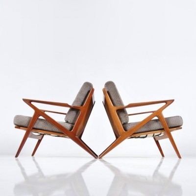 Poul Jensen (astronomer) Pair of Z lounge chairs by Poul Jensen for Selig Denmark 1950s 5746
