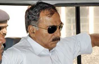 Pradeep Sharma SC grants bail to antiModi IAS officer Pradeep Sharma