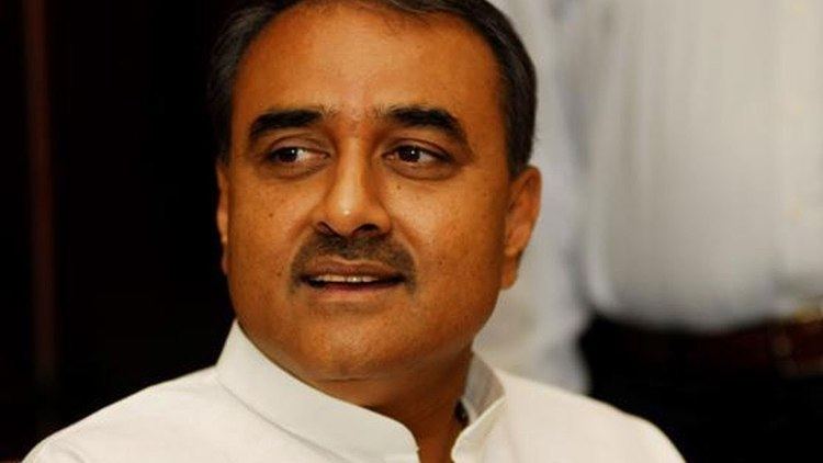 Praful Patel Candidates cannot do anything about faulty EVMs Praful