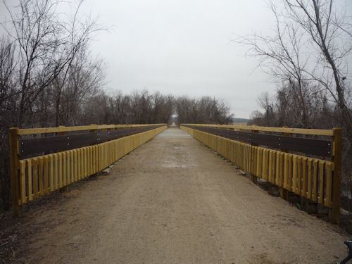 Prairie Spirit Trail State Park wwwkansascyclistcomimgnewsPrairieSpiritTrailB