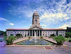 Pretoria City Hall httpsuploadwikimediaorgwikipediacommonsthu
