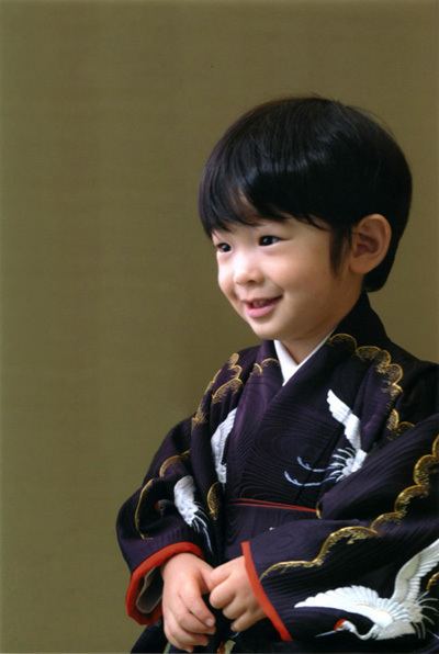 Prince Hisahito of Akishino 2bpblogspotcomdZ9MY4ia7HcTO4cREB4zDIAAAAAAA