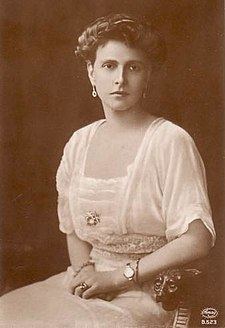 Princess Alice of Battenberg httpsuploadwikimediaorgwikipediacommonsthu