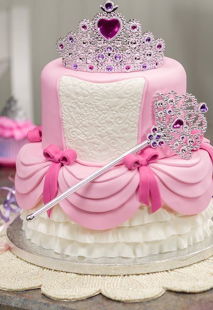 Princess cake 1000 ideas about Princess Cakes on Pinterest Princess birthday