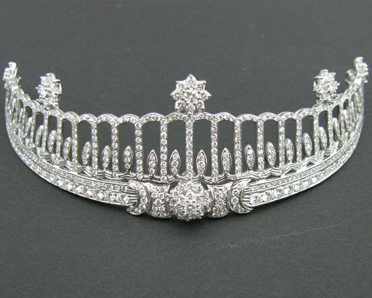 Princess Hilda of Nassau Baden Tiara Germany made by Cartier diamonds Once belonged to