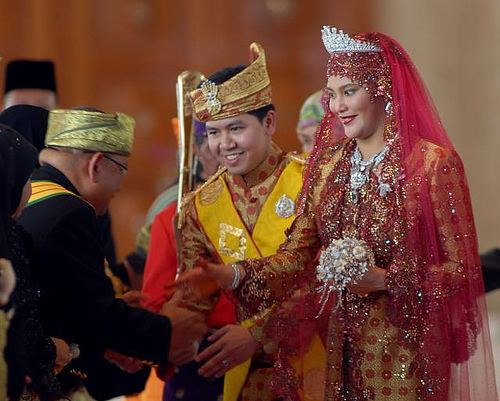 Princess Majeedah Bolkiah THE LADIES STYLE Royal Marriage