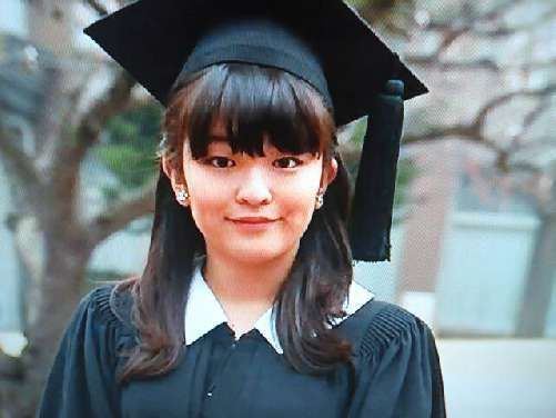 Princess Mako of Akishino httpssmediacacheak0pinimgcom736x3bb3c0