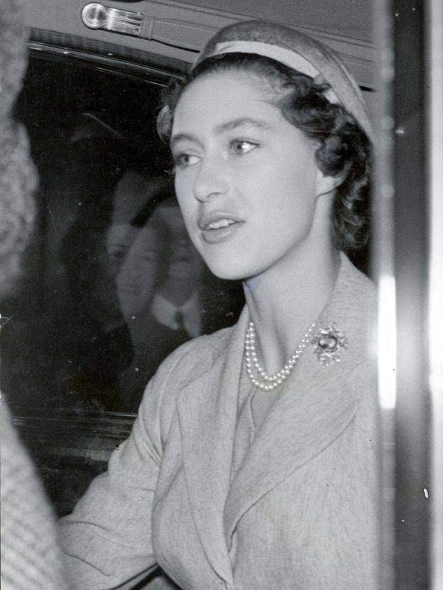 Princess Margaret, Countess of Snowdon httpsichefbbcicouknews624cpsprodpbE1A5p