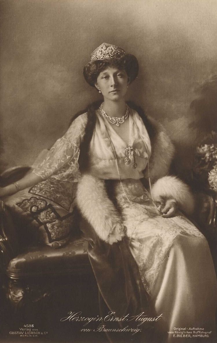 Princess Victoria Louise of Prussia FileVictoria Luise Herzogin ErnstAugust von Braunschweig