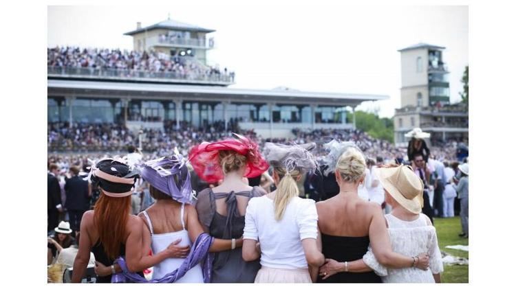 Prix de Diane Prix de Diane in Chantilly Sports Event Chantilly 2015 Official