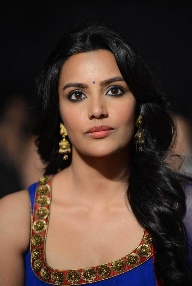 Priya Anand priya anand Stills in ko ante koti Moviepriya anand