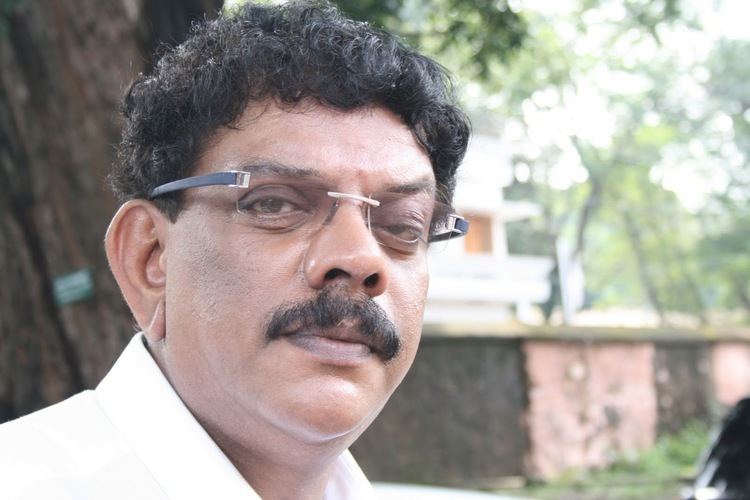 Priyadarshan No Priyadarshan was not struggling to get a bottle of