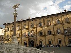 Province of Siena httpsuploadwikimediaorgwikipediacommonsthu