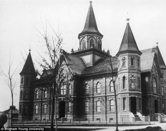 Provo Tabernacle The levitating church 130yearold exterior of the Provo Tabernacle