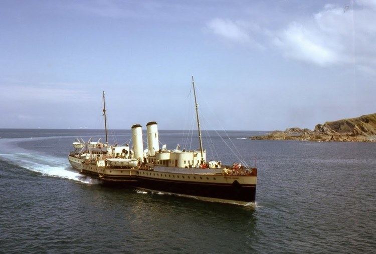 PS Bristol Queen (1946) Panoramio Photo of PS Bristol Queen approaching Ilfracombe