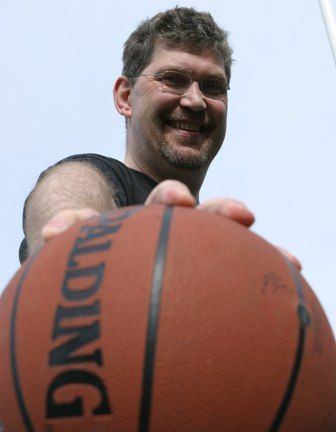 Pétur Guðmundsson (basketball) wwwvisirisappspbcsidllstoryimageXZ20081030