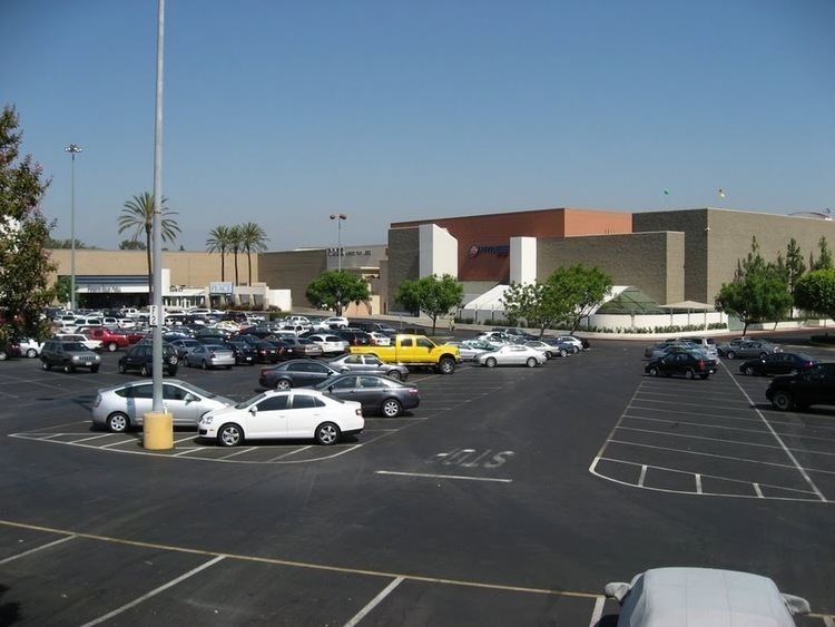 Puente Hills Mall