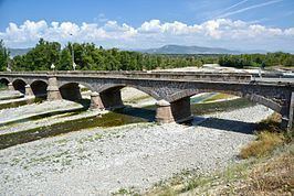 Puente la Reina de Jaca httpsuploadwikimediaorgwikipediacommonsthu
