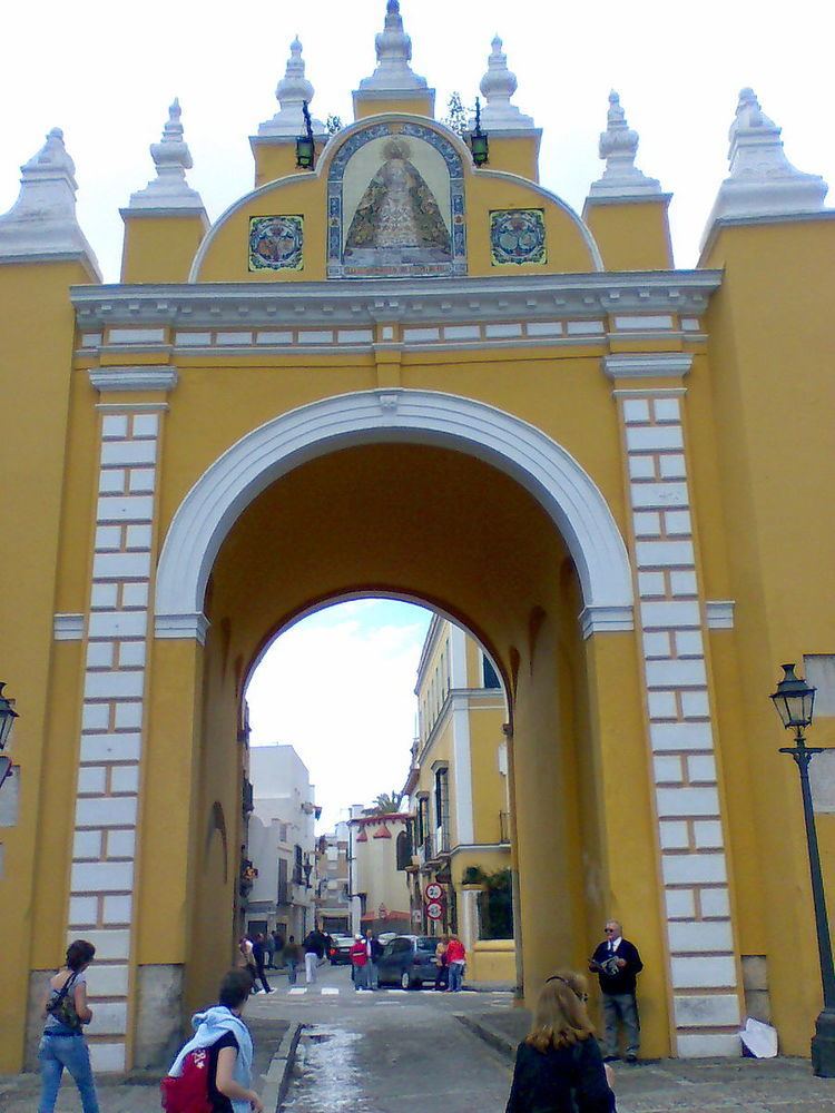 Puerta de la Macarena (Seville)