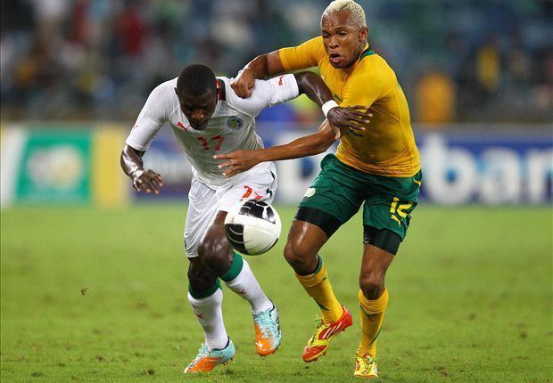Punch Masenamela Masenamela gives Mamelodi Sundowns ultimatum Goalcom
