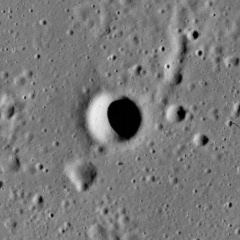Pupin (crater)
