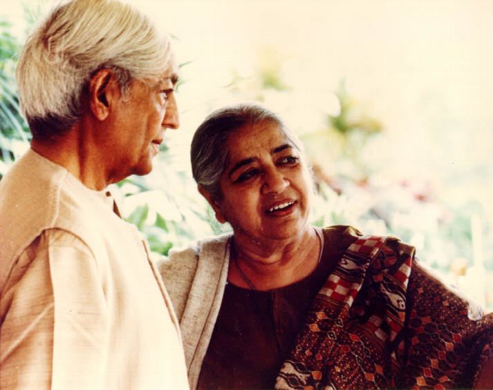 Pupul Jayakar Krishnamurti Ein Leben in Freiheit Biografie Pupul Jayakar