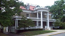Purinton House httpsuploadwikimediaorgwikipediacommonsthu