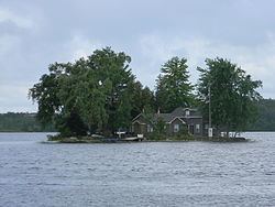 Puslinch Lake httpsuploadwikimediaorgwikipediacommonsthu