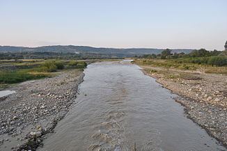 Putna River (Siret) httpsuploadwikimediaorgwikipediacommonsthu