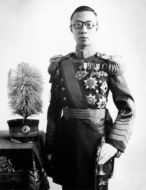 Puyi Pu Yi last Emperor of China is pardoned History Today