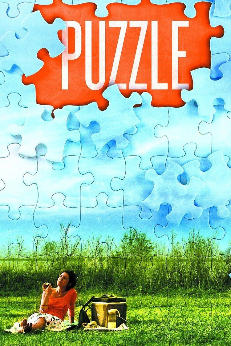 Puzzle (2010 film) wwwgstaticcomtvthumbmovieposters8403064p840