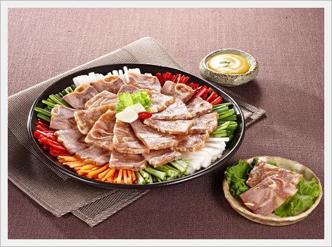 Pyeonyuk Slices of Boiled Meat Pyeonyuk Product details View Slices of