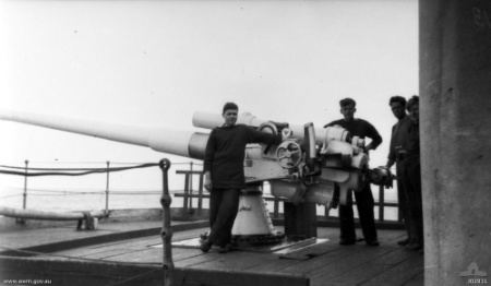 QF 4.7 inch Mk V naval gun