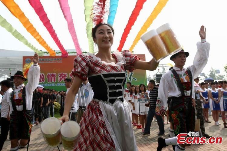 Qingdao International Beer Festival 24th Qingdao International Beer Festival kicks off1 Chinadailycomcn