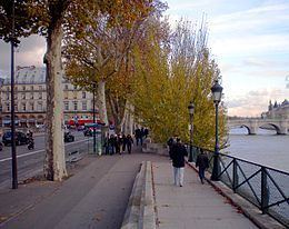 Quai François Mitterrand httpsuploadwikimediaorgwikipediacommonsthu