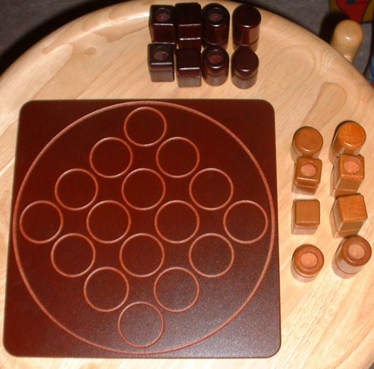 Quarto (board game)