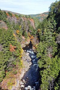 Quechee, Vermont httpsuploadwikimediaorgwikipediacommonsthu