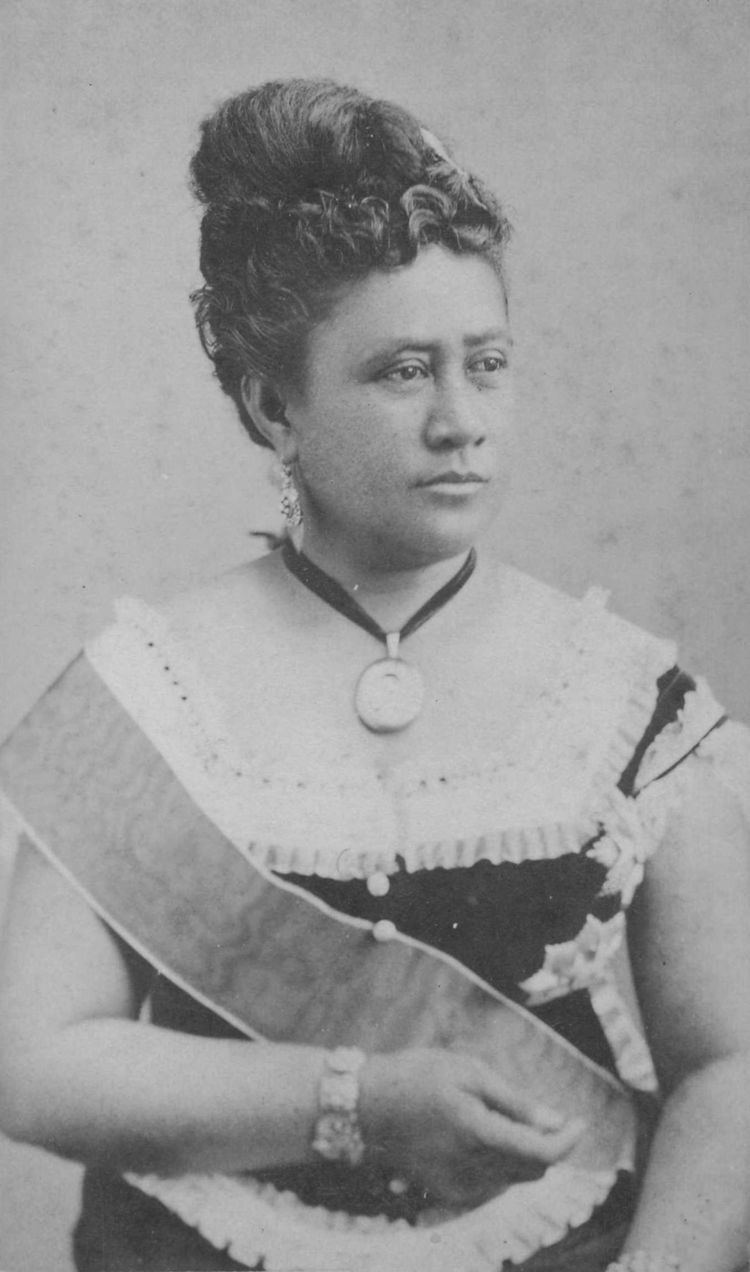 Queen Kapiolani httpsuploadwikimediaorgwikipediacommonsthu