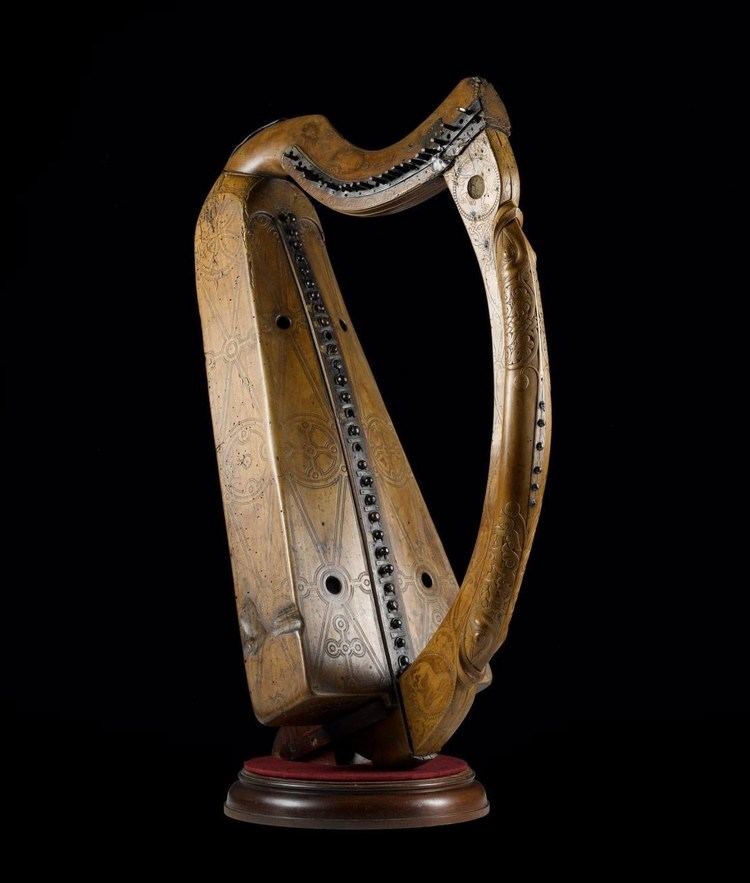 Queen Mary Harp Mary harp