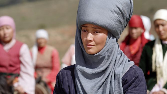 Queen of the Mountains (film) Kurmanjan Datka Queen of the Mountains Review Kyrgyzstans Oscar