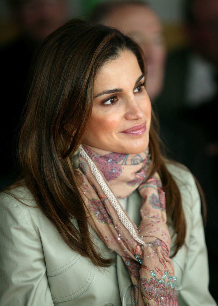 Queen Rania of Jordan Happy 22nd Wedding Anniversary to King Adbullah II and