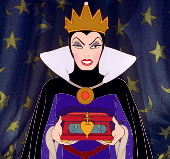 Queen (Snow White) The Evil Queen in 39Snow White and the Seven Dwarfs39 The Most Goth
