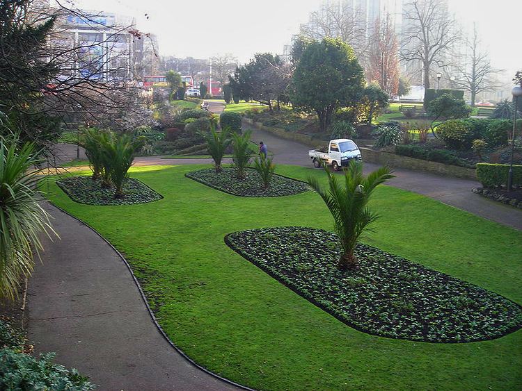 Queen's Gardens (Croydon)