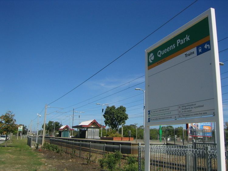 Queens Park railway station, Perth