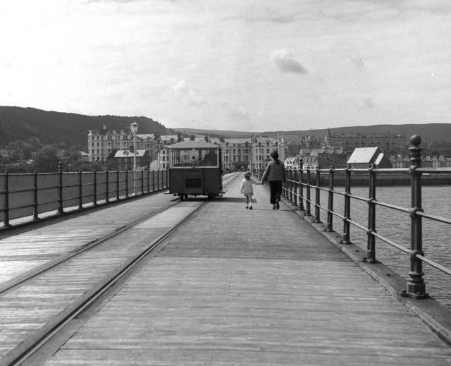 Queen's Pier Tramway