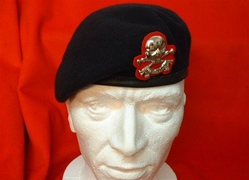 Queen's Royal Lancers This is a fantastic quality Queens Royal lancers Leather Banded