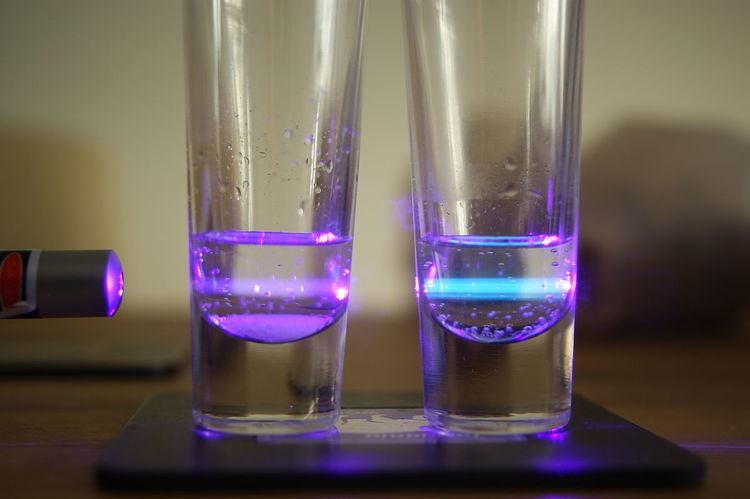 Quenching (fluorescence)
