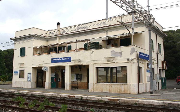 Quercianella–Sonnino railway station