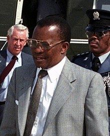 Quett Masire httpsuploadwikimediaorgwikipediacommonsthu